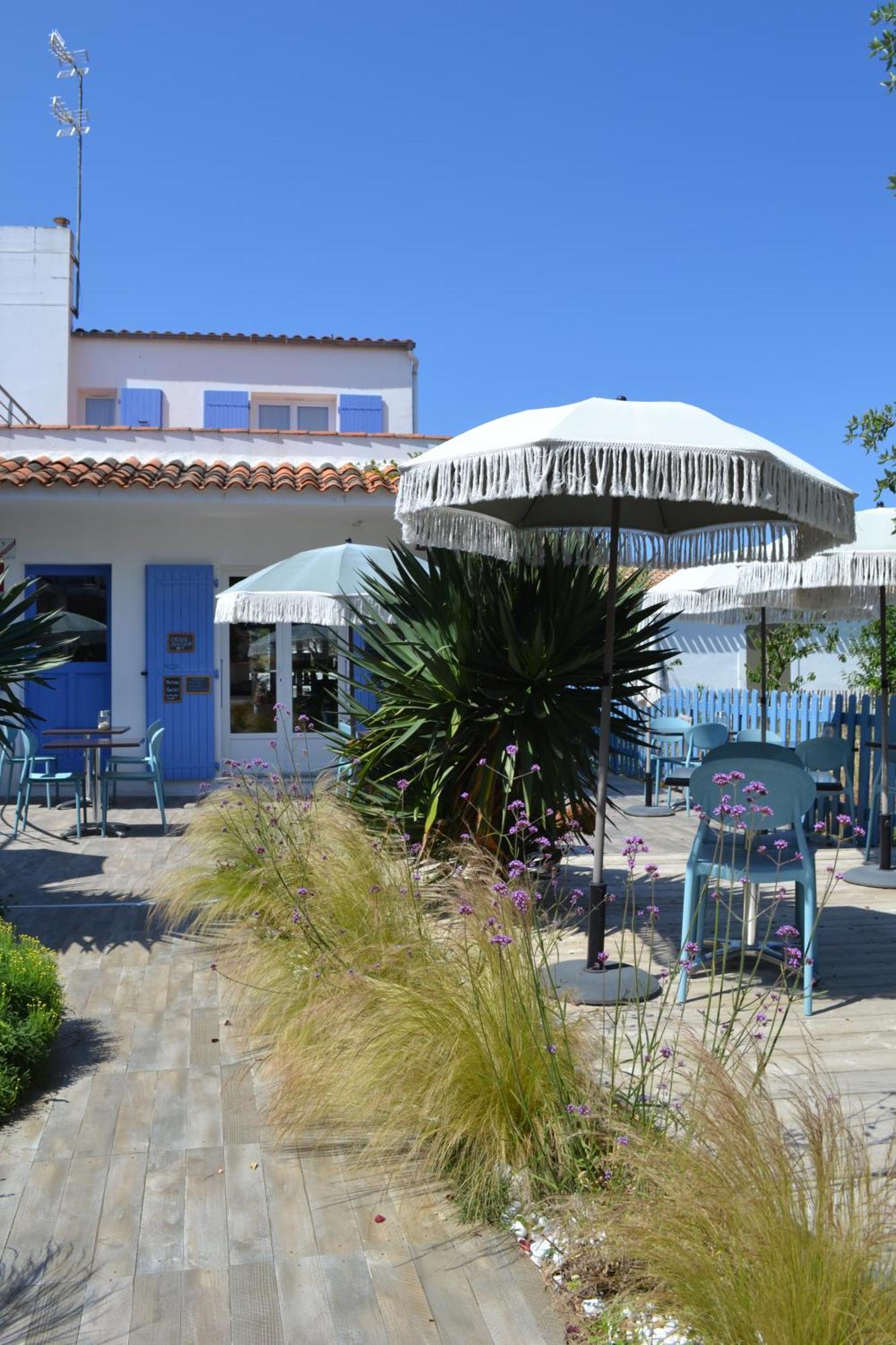 Atlantic Hotel Saint-Pierre-d'Oleron Exterior photo